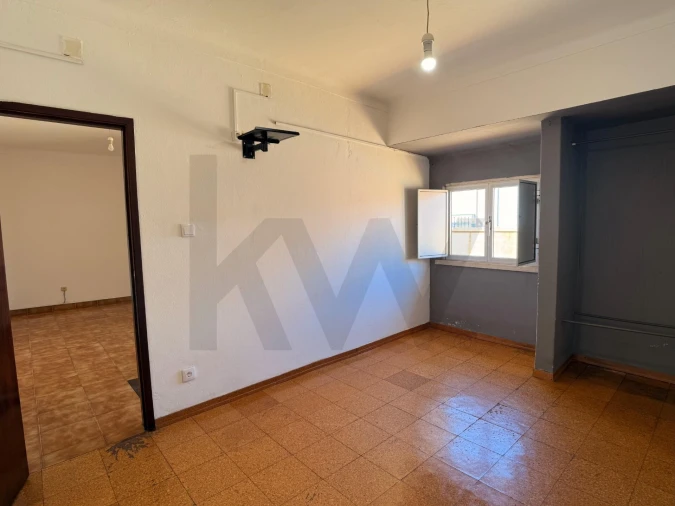 Moradia T4 para Venda em Alvalade Foto 39