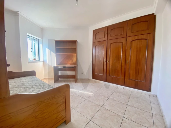 Prédio para Venda em Orca Foto 22