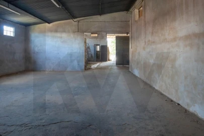 Armazém para Venda em Ulme