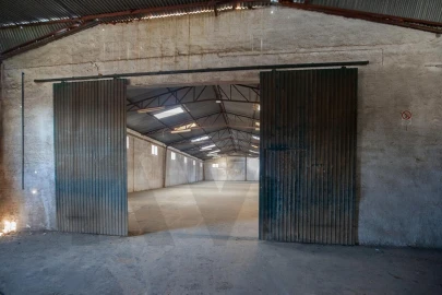 Armazém para Venda em Ulme