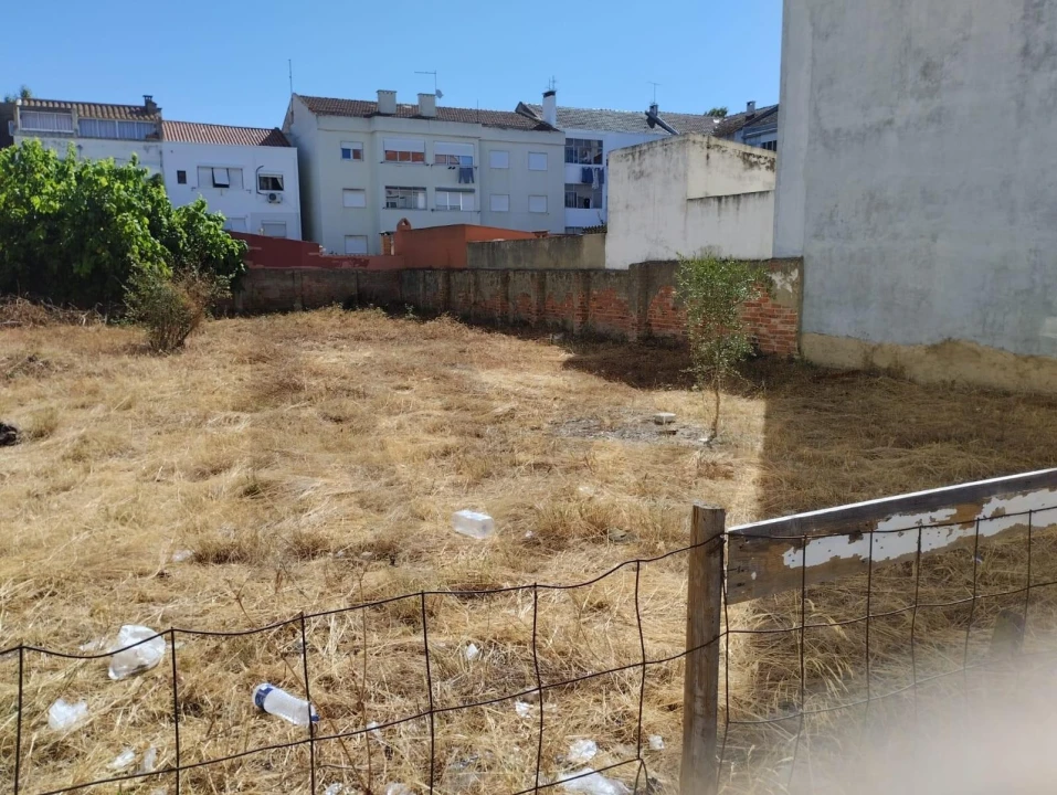 Terreno para Venda em Alto do Seixalinho, Santo André e Verderena Foto 2