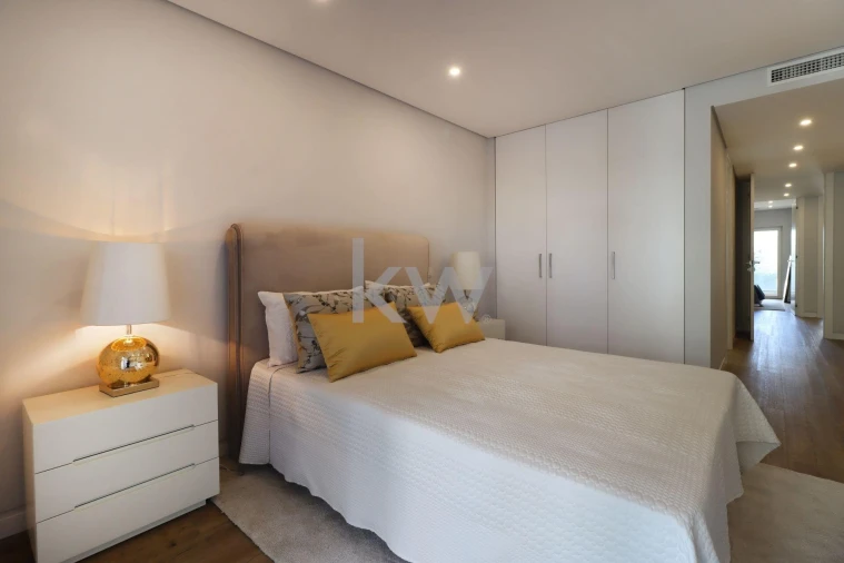 Apartamento T3 para Venda em Carcavelos e Parede Foto 25