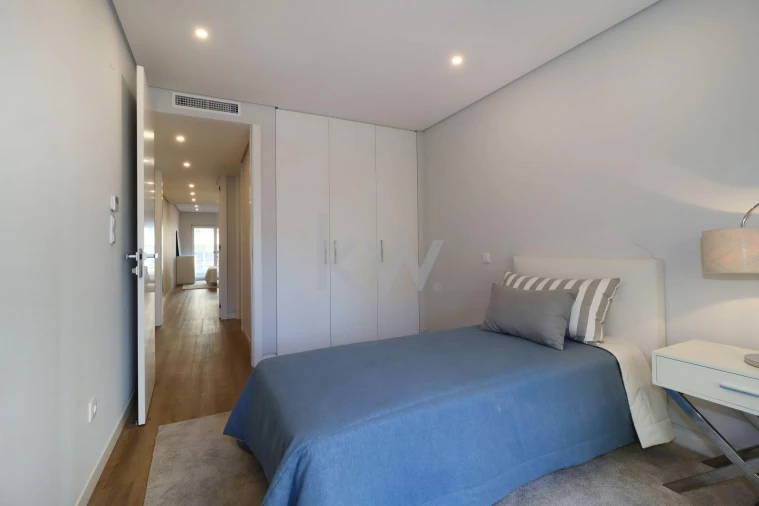 Apartamento T3 para Venda em Carcavelos e Parede Foto 24