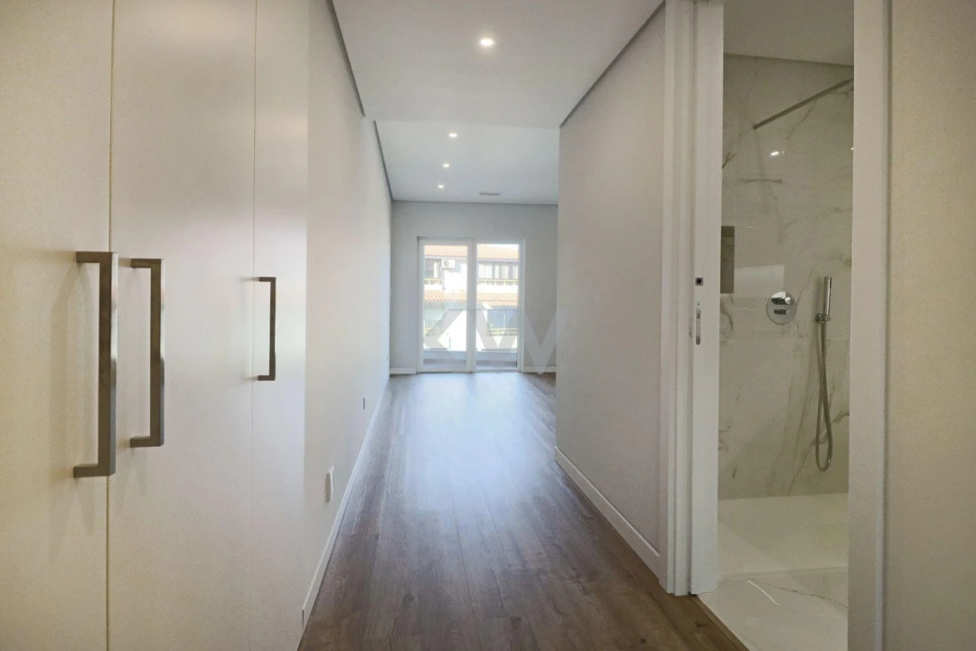 Apartamento T3 para Venda em Carcavelos e Parede Foto 32