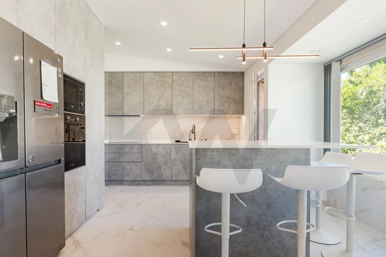 Moradia T4 para Venda em Águas Livres Foto 9