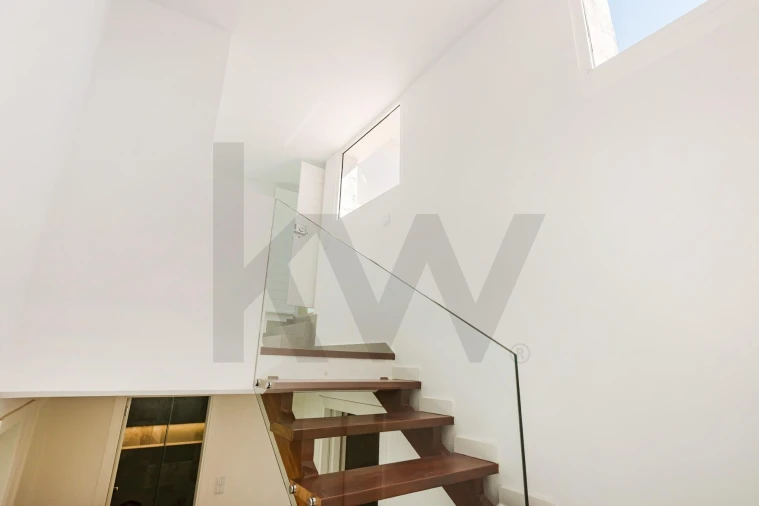 Moradia T4 para Venda em Águas Livres Foto 25