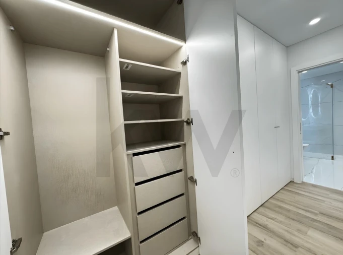 Moradia T4 para Venda em Águas Livres Foto 21