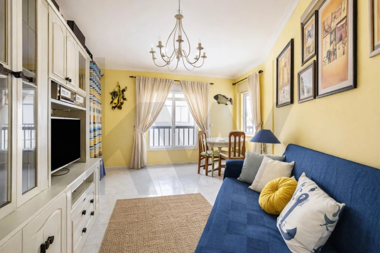 Apartamento T2 para Venda em Quarteira Foto 5