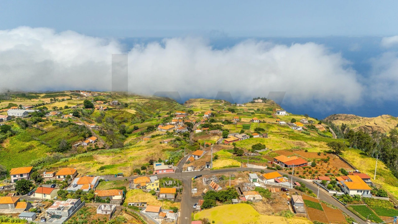 Terreno para Venda em Ponta do Pargo Foto 12