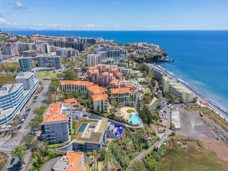 Apartamento T4 para Venda em São Martinho Foto 58