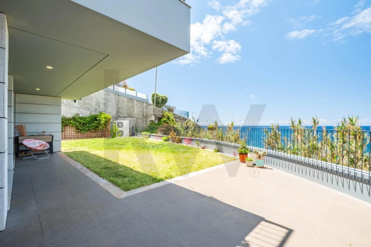 Apartamento T4 para Venda em São Martinho Foto 21