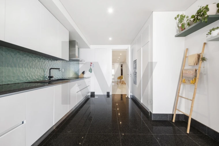 Apartamento T4 para Venda em São Martinho Foto 22
