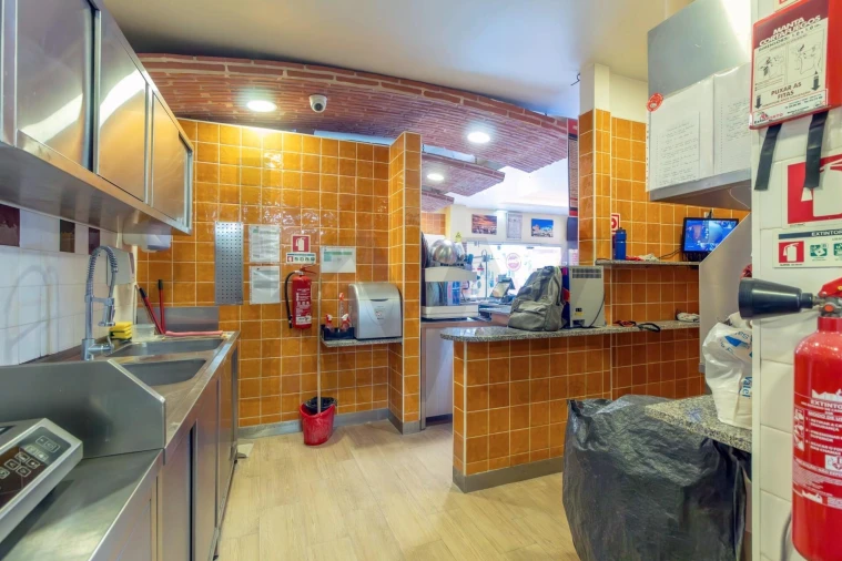 Negócio para Trespasse em Espinho Foto 12