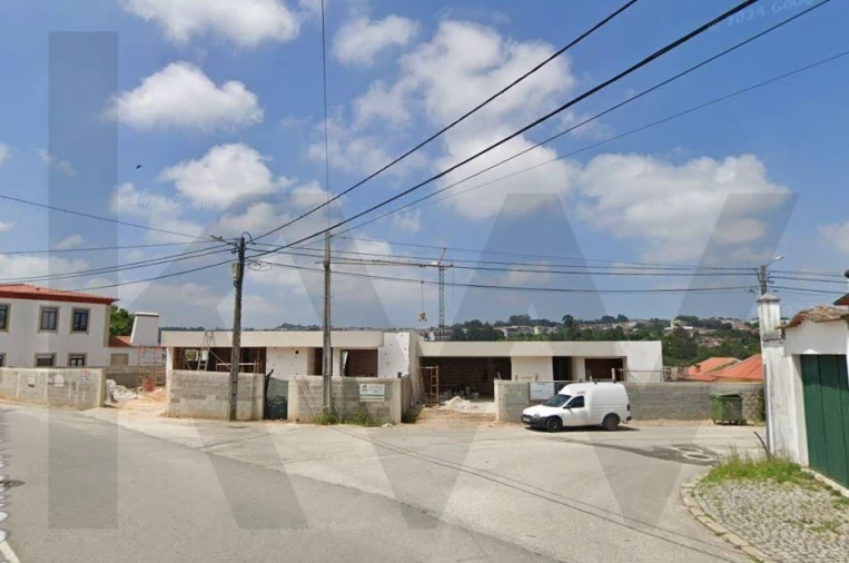 Terreno para Venda em Vila de Cucujães Foto 2