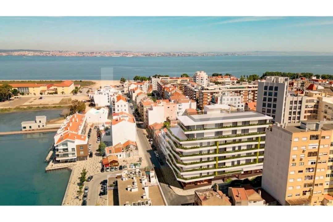 Apartamento T2 para Venda em Barreiro e Lavradio Foto 3