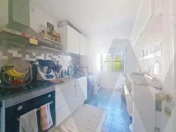 Apartamento T3 para Arrendamento em Alcantara