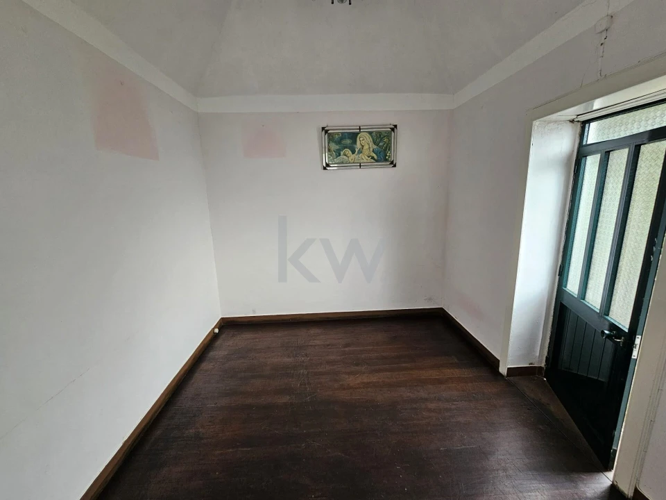 Moradia T3 para Venda em São Roque do Faial Foto 26