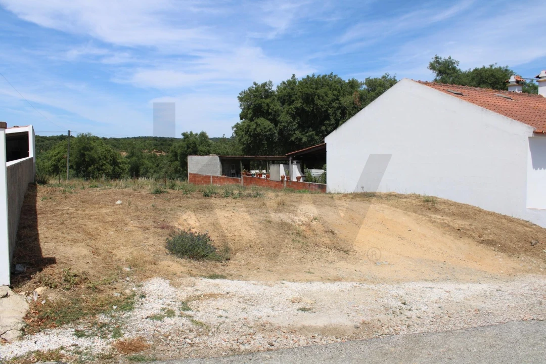 Terreno para Venda em São Manços e São Vicente do Pigeiro Foto 2