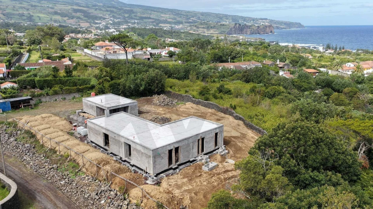 Moradia T3 para Venda em São Vicente Ferreira Foto 18