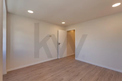 Apartamento T1 para Venda em Bonfim