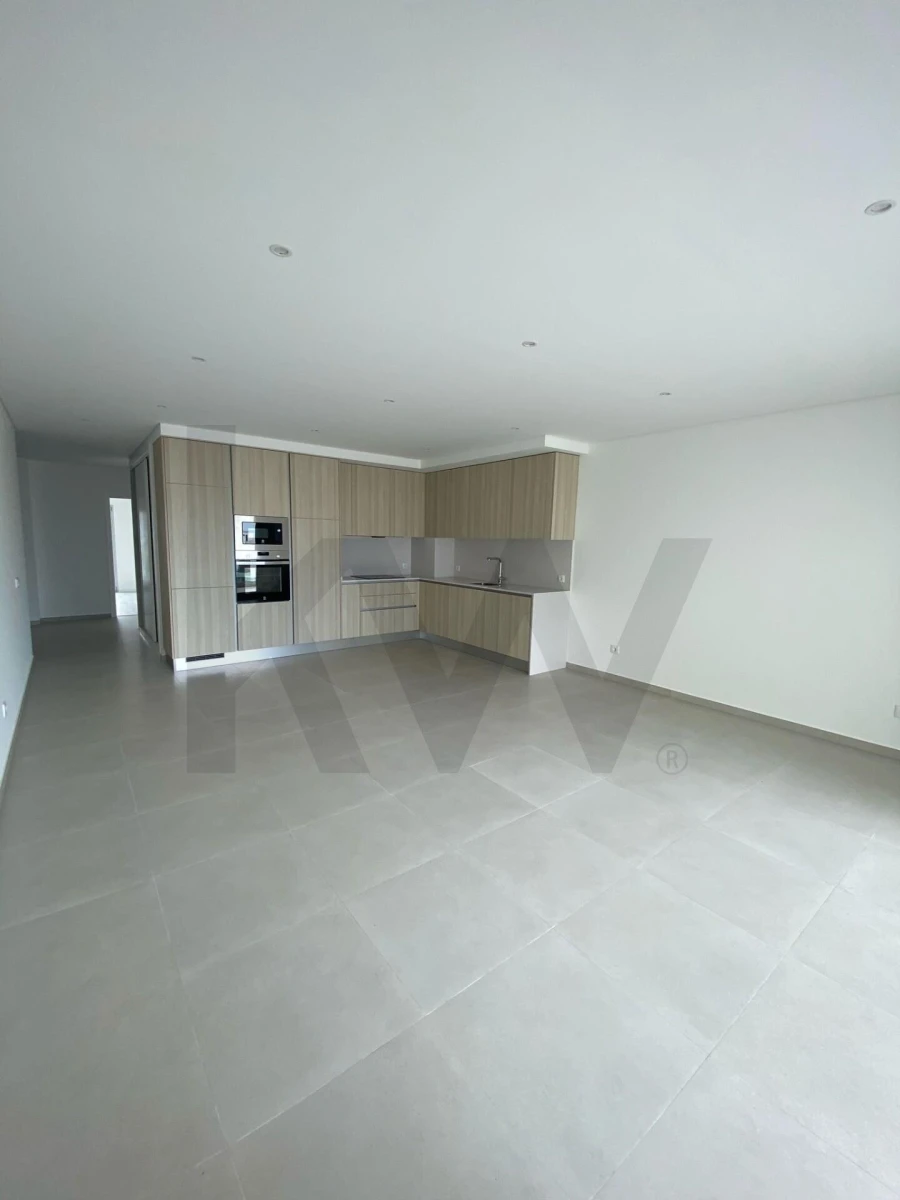 Apartamento T3 para Venda em Nazare Foto 4