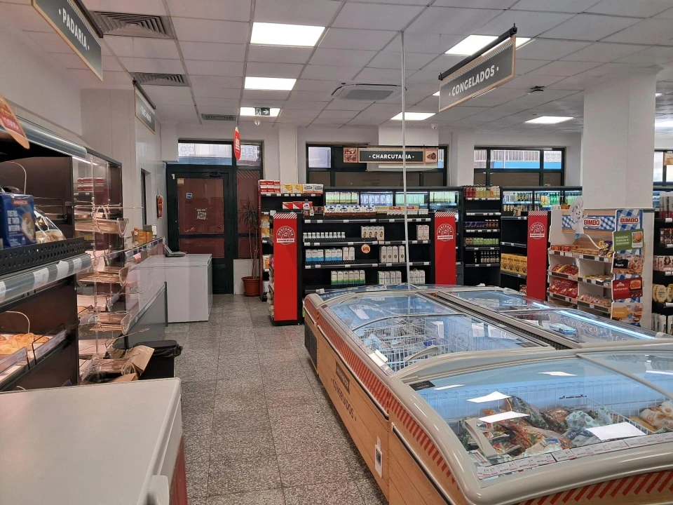 Loja para Trespasse em Olivais Foto 10