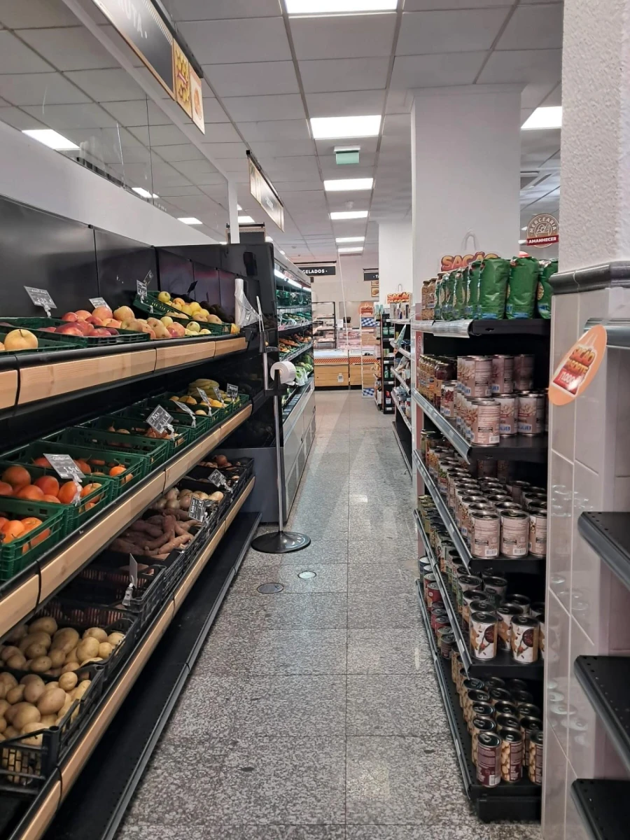 Loja para Trespasse em Olivais Foto 2