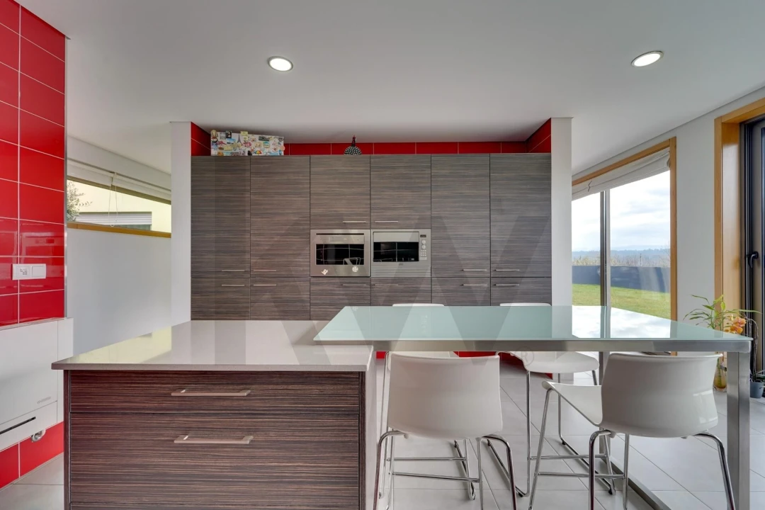 Moradia T5 para Venda em Oliveira do Bairro Foto 16