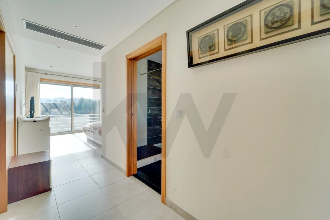 Moradia T5 para Venda em Oliveira do Bairro Foto 41