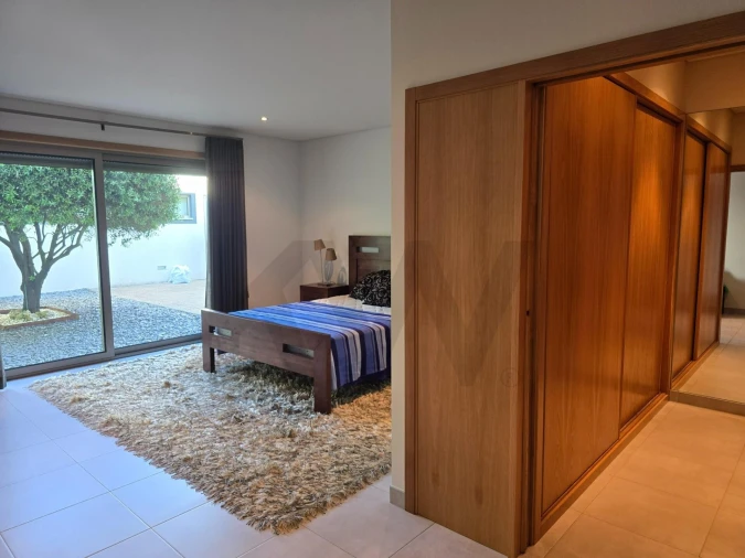 Moradia T5 para Venda em Oliveira do Bairro Foto 26