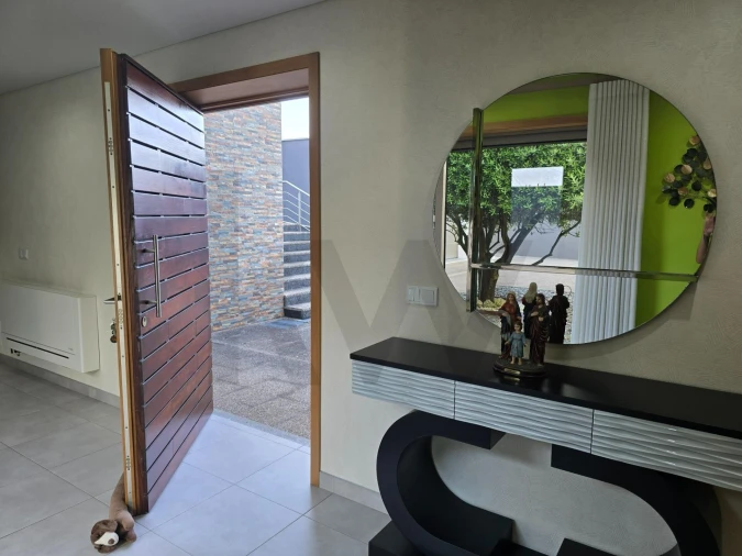 Moradia T5 para Venda em Oliveira do Bairro Foto 4