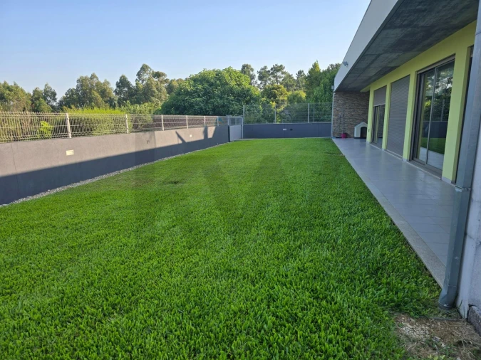 Moradia T5 para Venda em Oliveira do Bairro Foto 54