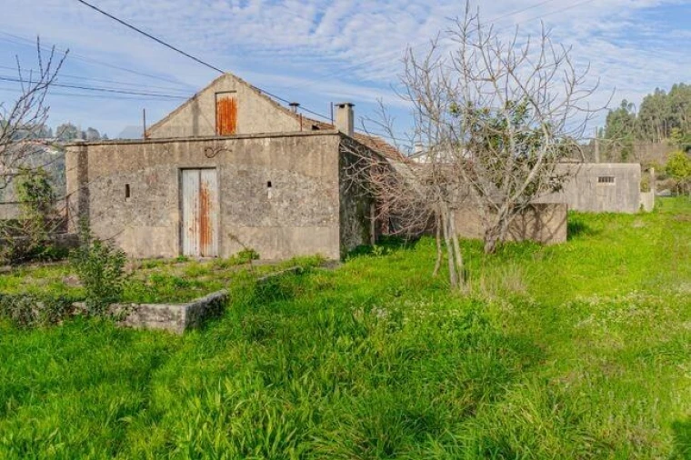 Quinta T3 para Venda em O. Azeméis, Riba-Ul, Ul, Macinhata Seixa, Madail Foto 7