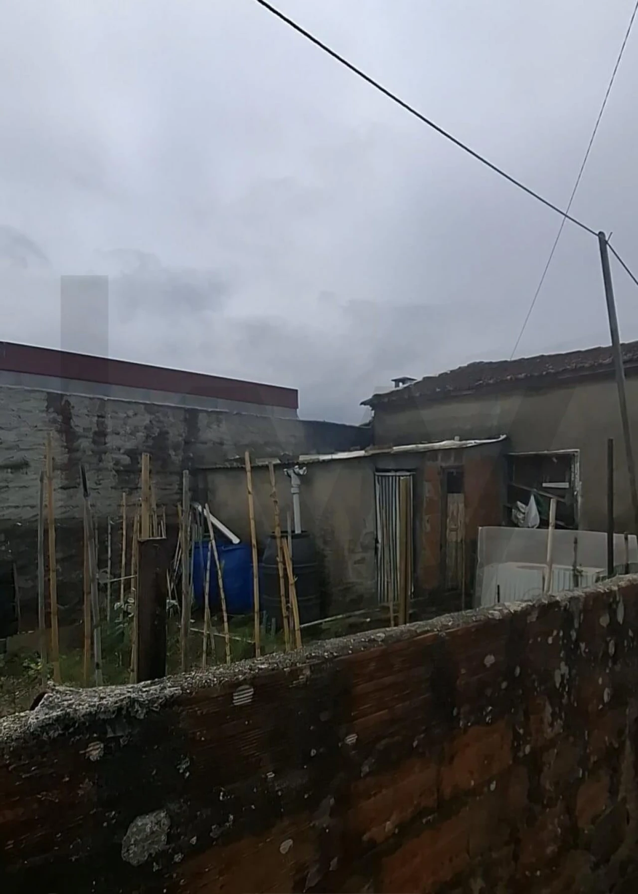 Moradia T1 para Venda em Oliveira do Douro Foto 3