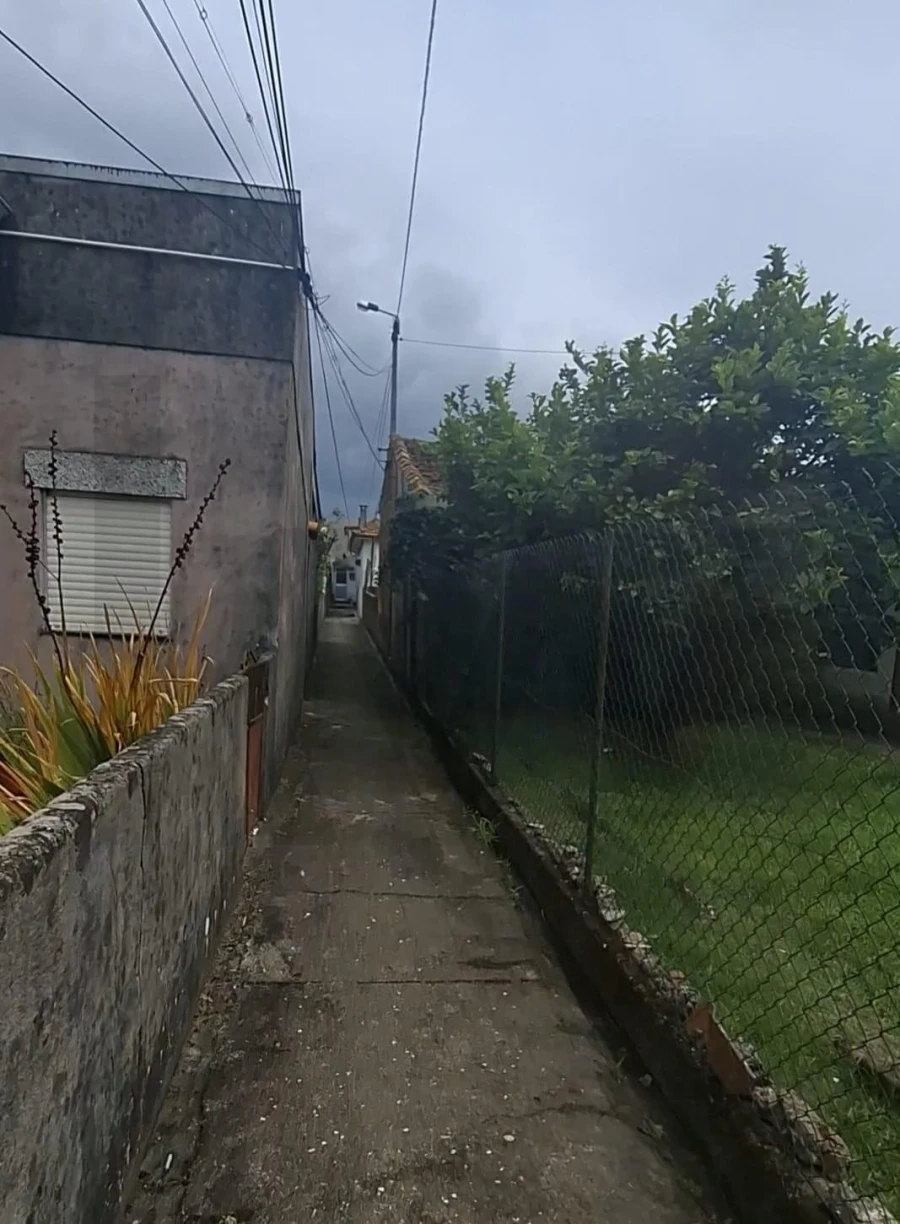 Moradia T1 para Venda em Oliveira do Douro Foto 7