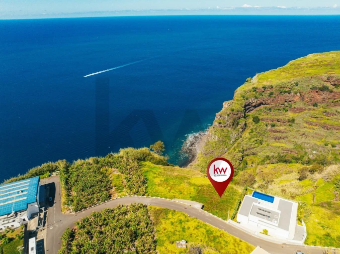 Terreno para Venda em Arco da Calheta Foto 13
