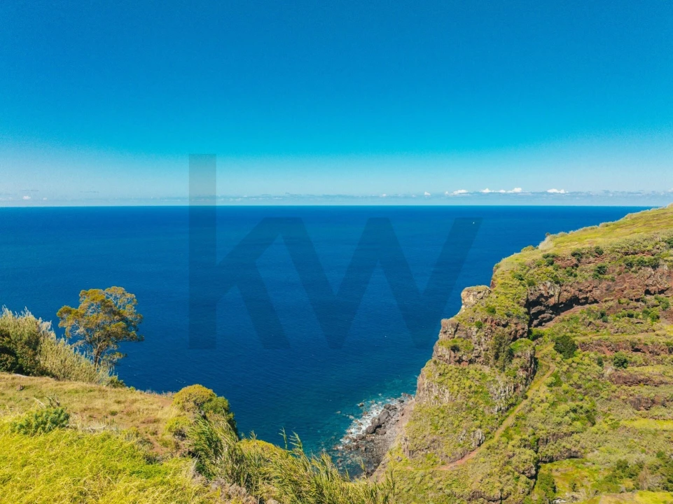 Terreno para Venda em Arco da Calheta Foto 26