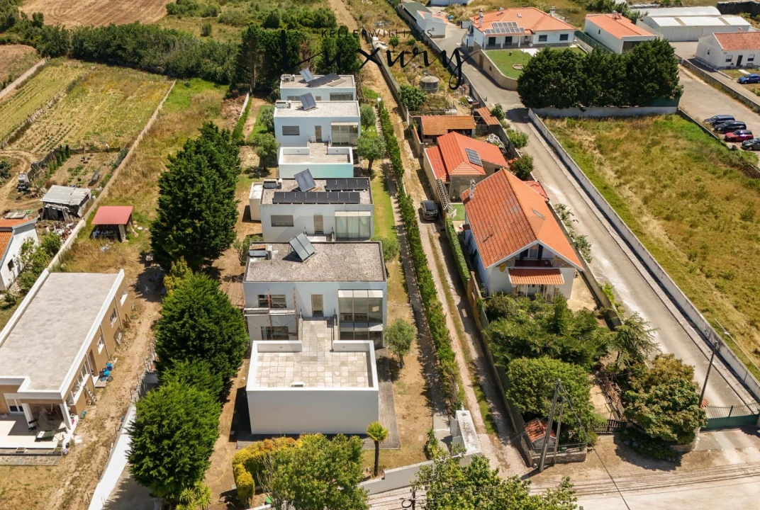 Moradia T3 para Venda em Santa Maria e São Miguel, São Martinho, São Pedro Penaferrim Foto 45