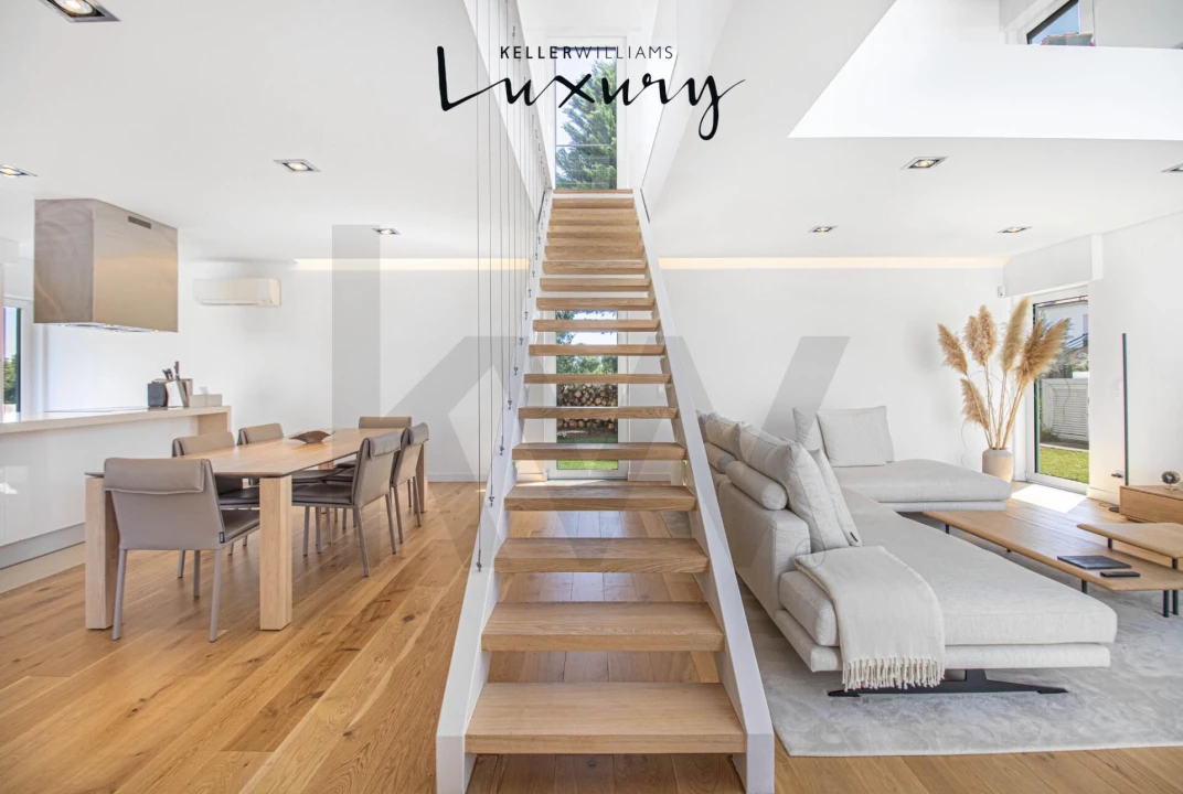 Moradia T3 para Venda em Santa Maria e São Miguel, São Martinho, São Pedro Penaferrim Foto 4