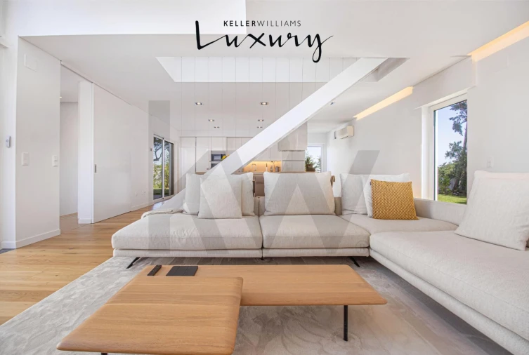 Moradia T3 para Venda em Santa Maria e São Miguel, São Martinho, São Pedro Penaferrim Foto 6