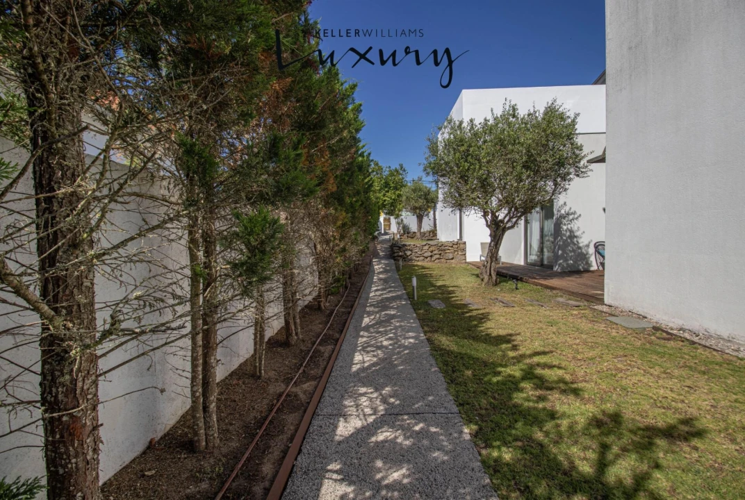 Moradia T3 para Venda em Santa Maria e São Miguel, São Martinho, São Pedro Penaferrim Foto 41