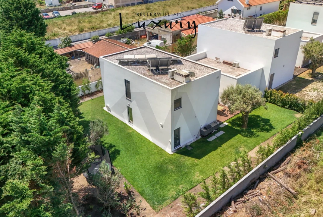 Moradia T3 para Venda em Santa Maria e São Miguel, São Martinho, São Pedro Penaferrim Foto 2