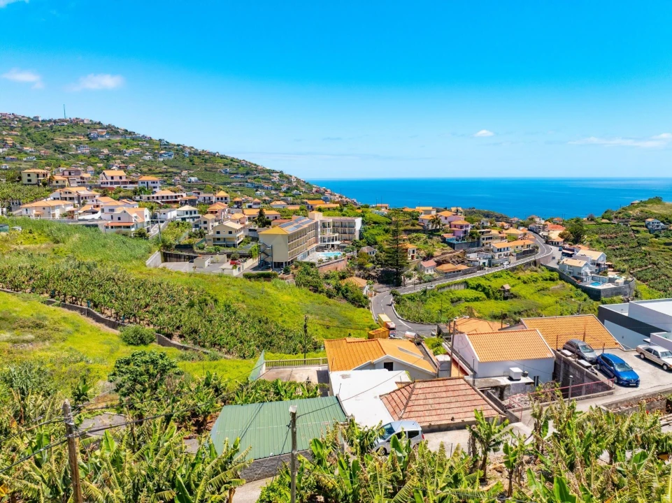 Terreno para Venda em Ribeira Brava Foto 12