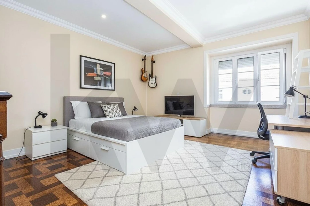 Apartamento T5 para Venda em Areeiro Foto 10