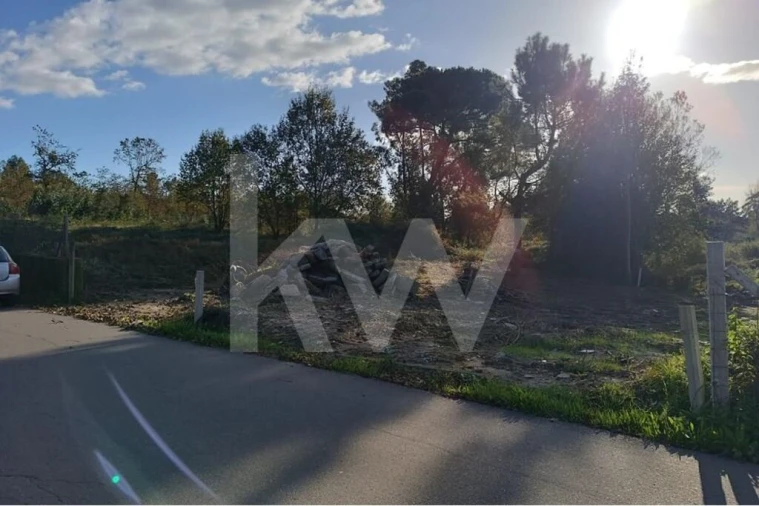 Terreno para Venda em Vila de Prado Foto 12