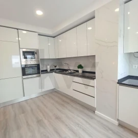 Apartamento T3 para Venda em Penha de França