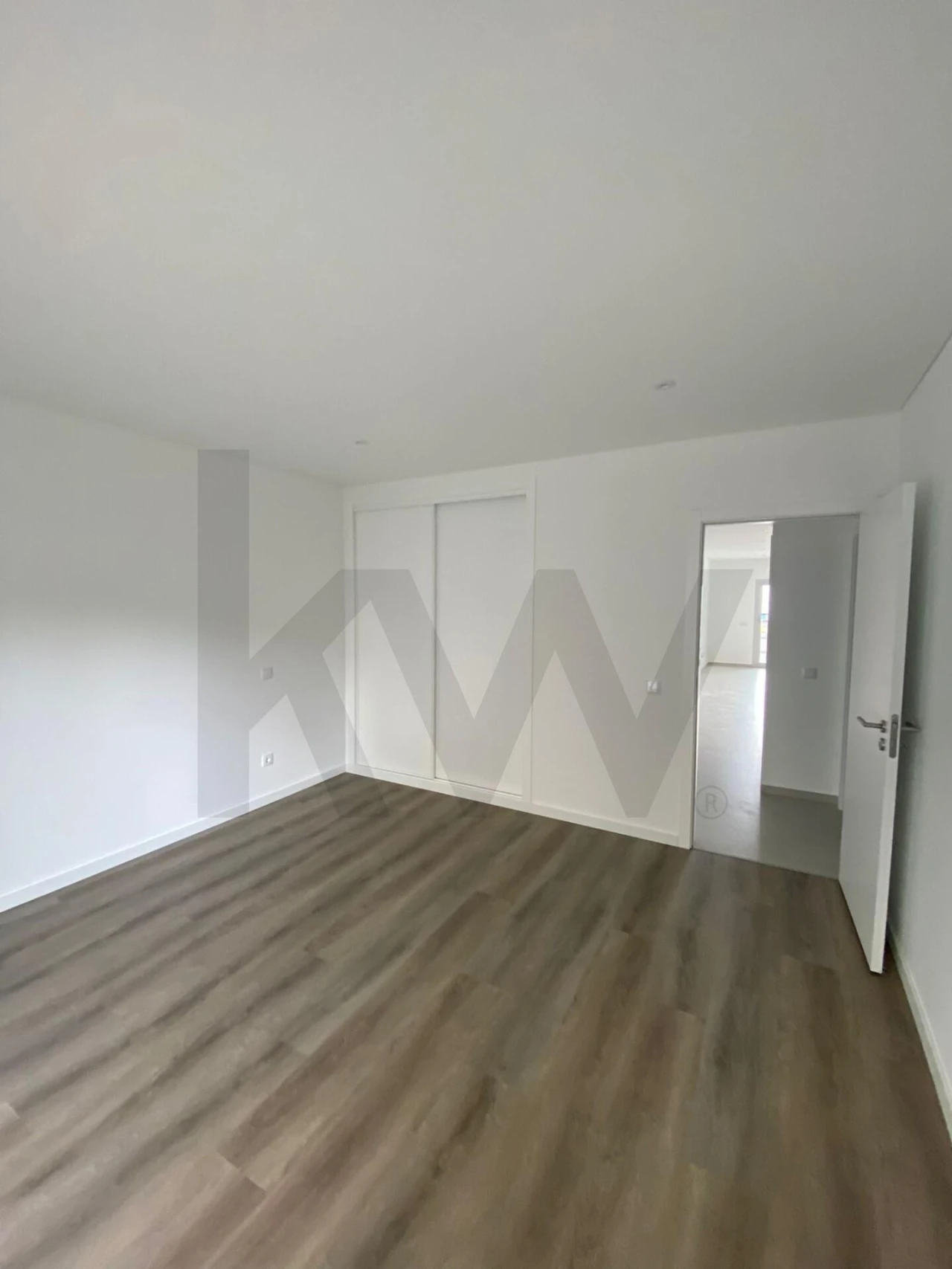 Apartamento T1 para Venda em Nazare Foto 4