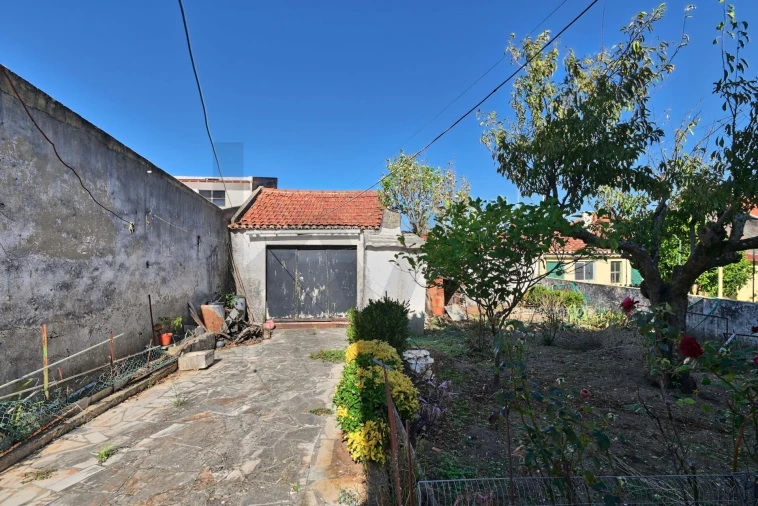 Moradia T3 para Venda em Algueirão-Mem Martins Foto 26