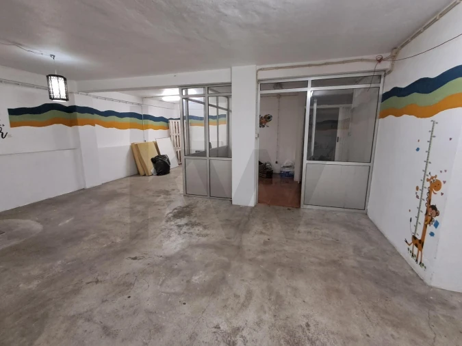 Loja para Venda em Almeirim Foto 10