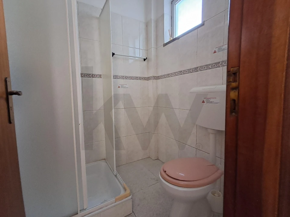 Loja para Venda em Almeirim Foto 6